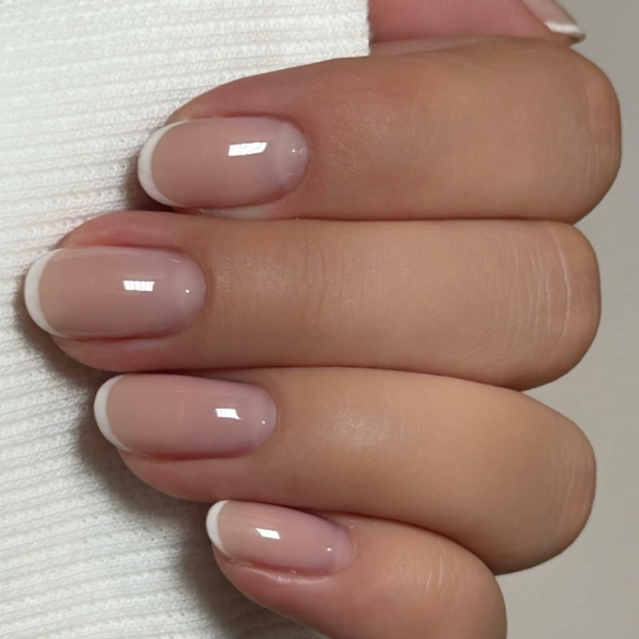 Winter Visual Idea — Natural Winter Nails