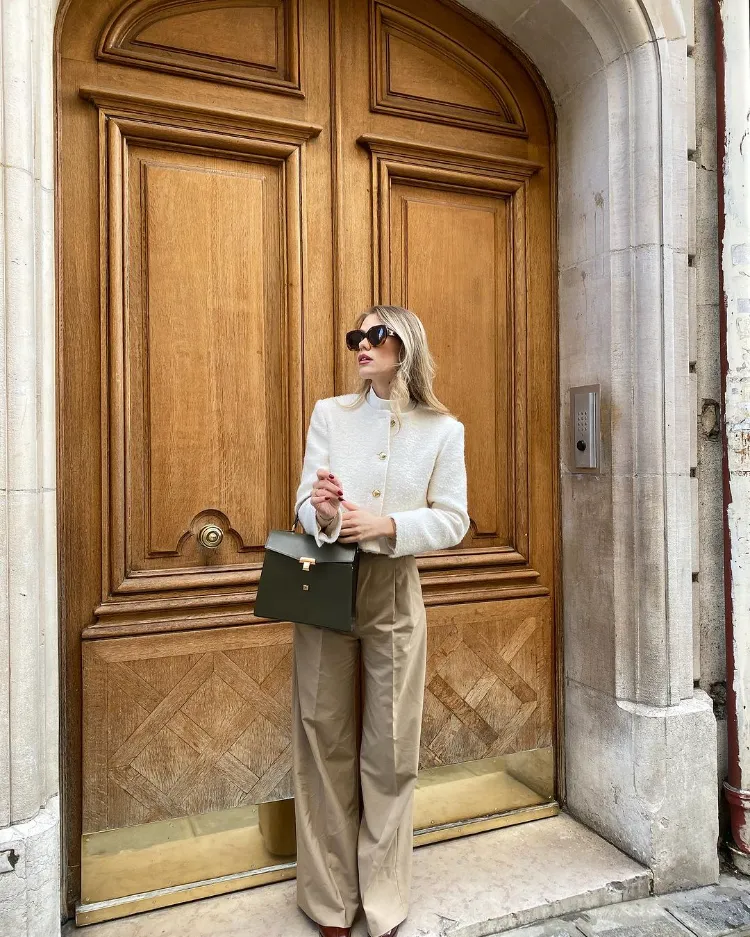 Ivory Tweed Jacket with Dark Turtleneck and Burgundy Heels Ivory Tweed Jacket with Dark Turtleneck and Burgundy Heels — Old Money Winter Outfits