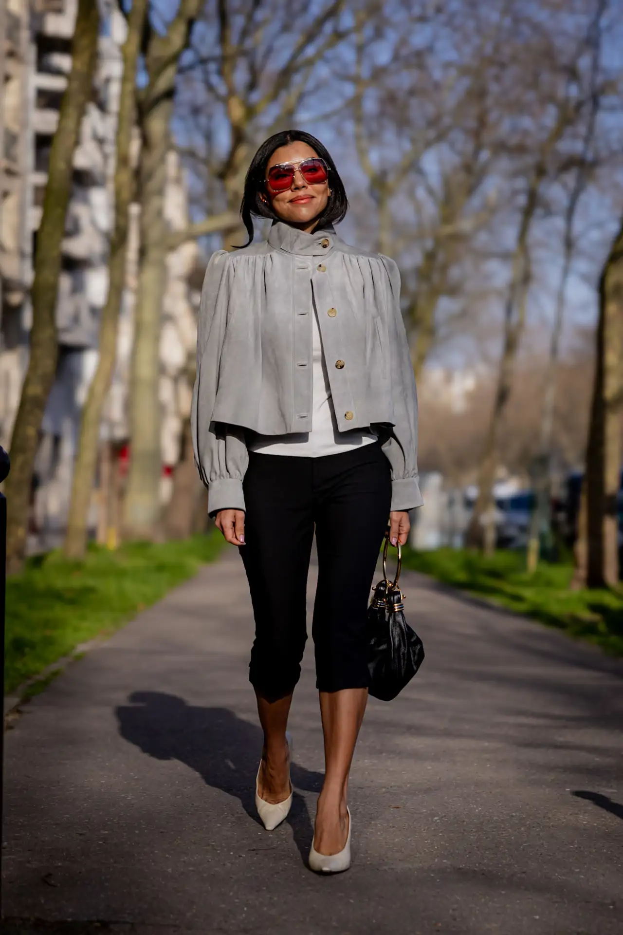 Structured Grey Jacket with Dramatic Sleeves Over a White T-shirt Structured Grey Jacket with Dramatic Sleeves Over a White T-shirt — Winter to Spring Transition Outfits