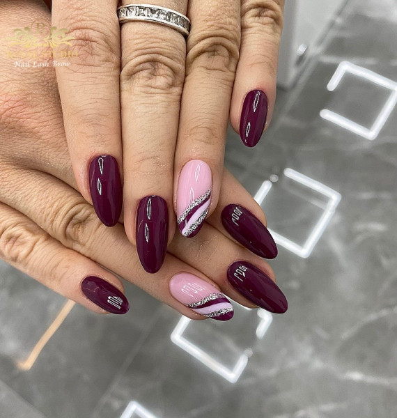 Plum and Pink Silver Glitter Stiletto Nails — Winter Gel Nails