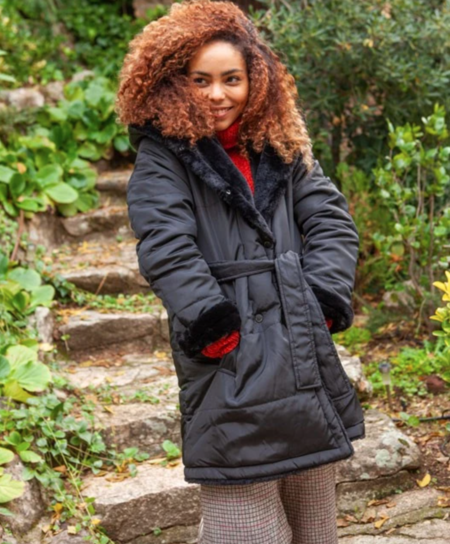Oversized Black Puffer with Mint Green Athleisure Oversized Black Puffer with Mint Green Athleisure — Long Puffer Coat Outfits
