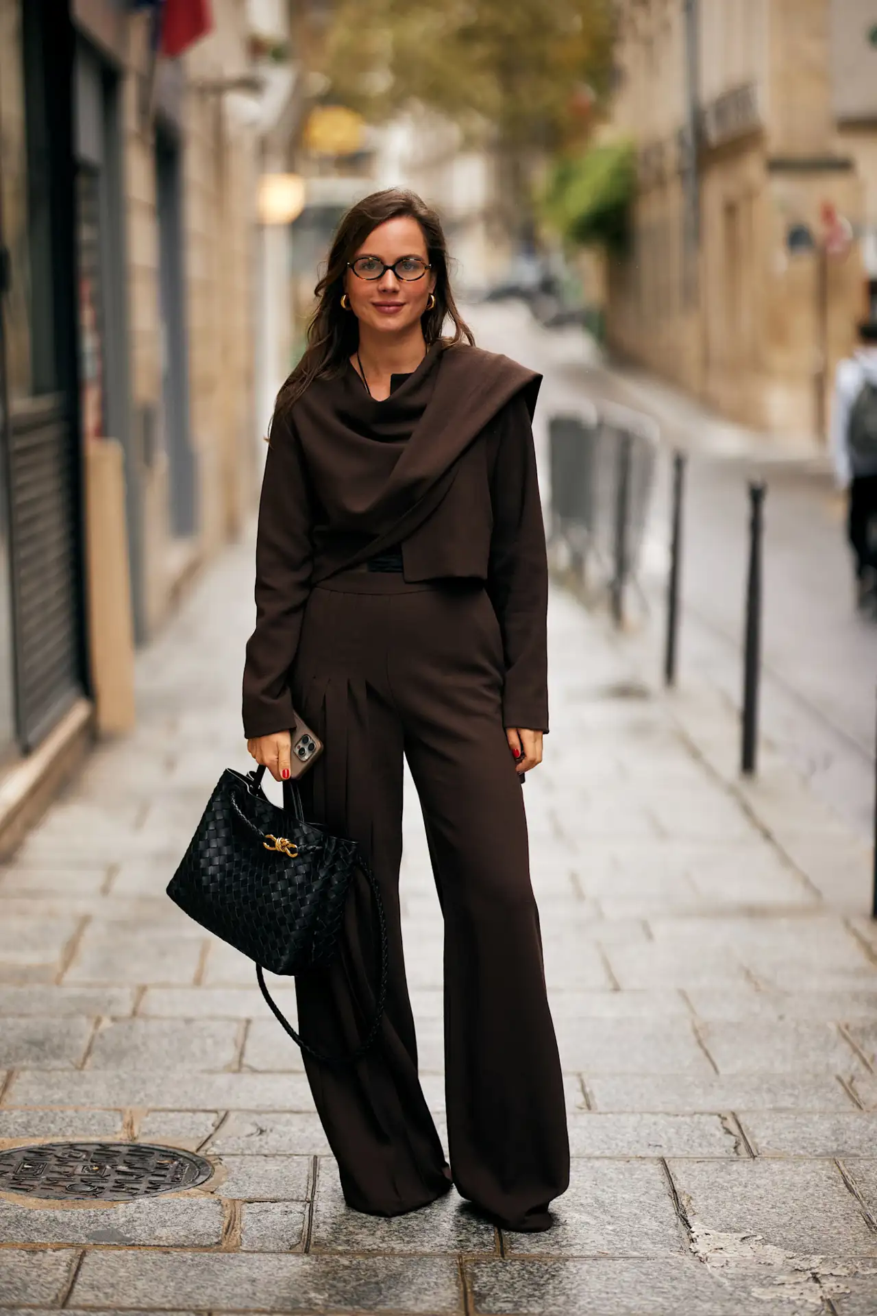 Monochromatic Brown Ensemble with Draped Shawl — Winter Layering Outfits