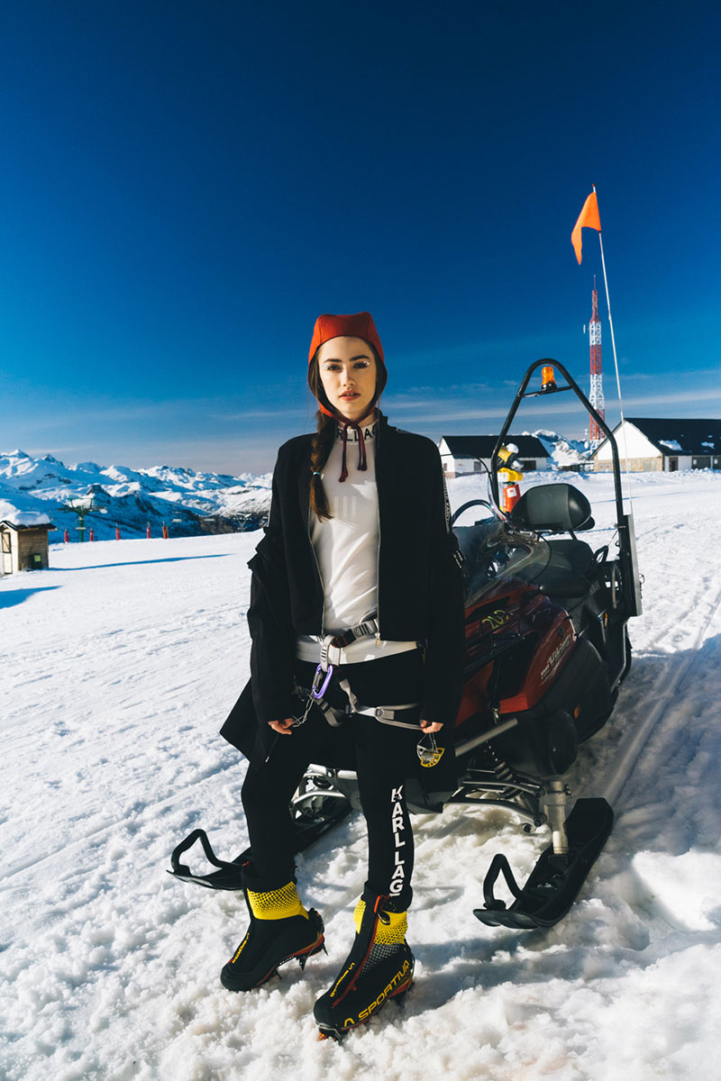 Color-Pop Ski Boots with All-Black Attire Color-Pop Ski Boots with All-Black Attire — Apres Ski Outfits