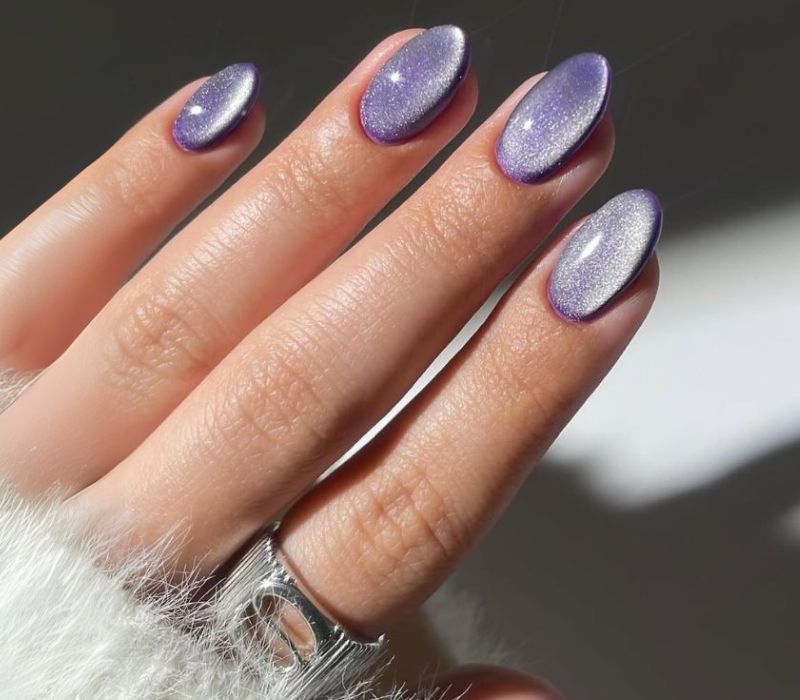 Vibrant Purple Silver Cat Eye — Winter Cat Eye Nails