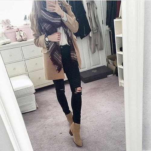 Camel Coat with Patterned Scarf for School — Winter School Outfits