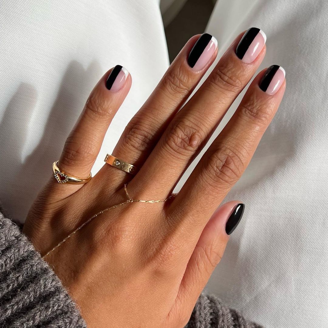 Not Visible Visual Idea — Winter Black Nails