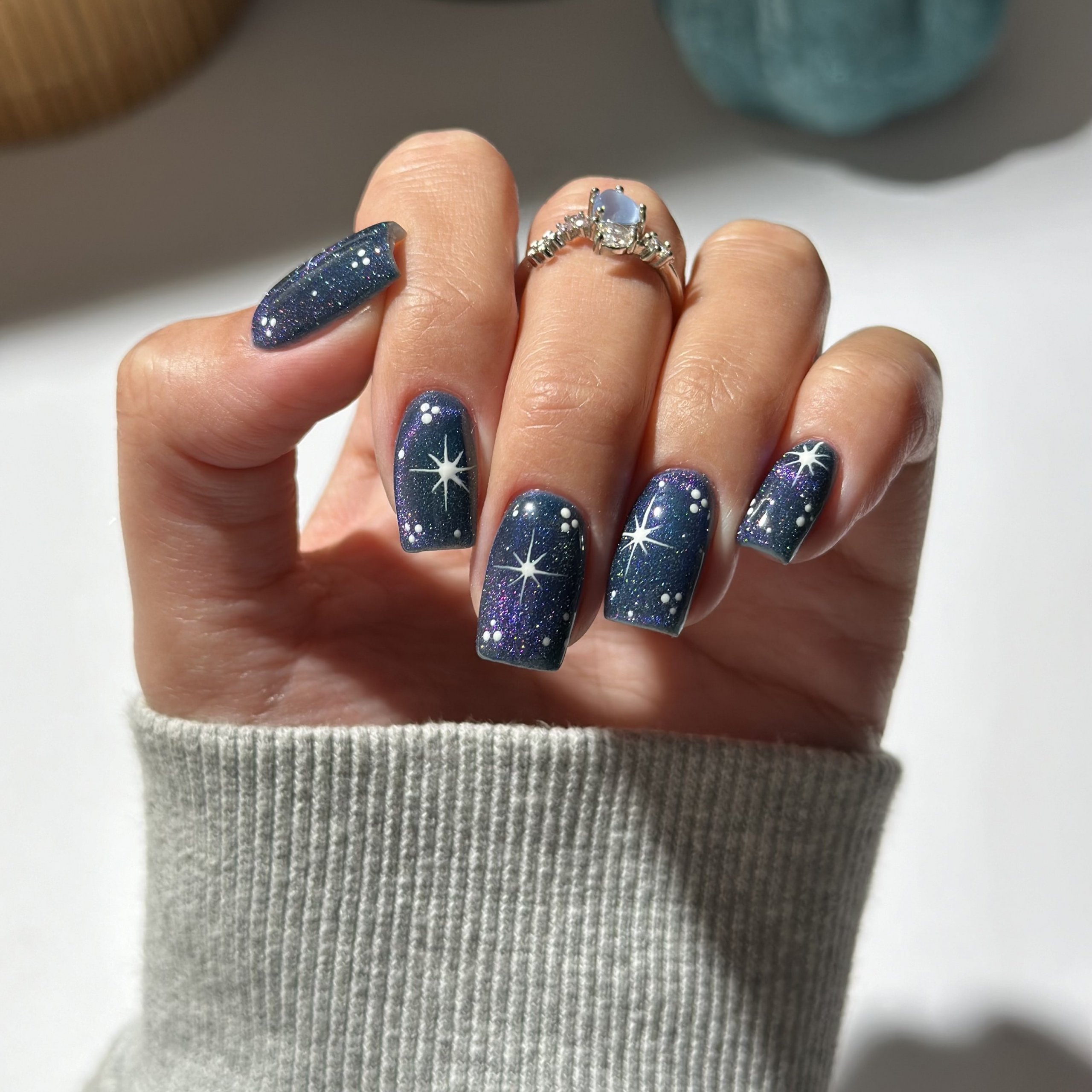 Starbursts And Dots Visual Idea — Winter Wonderland Nails
