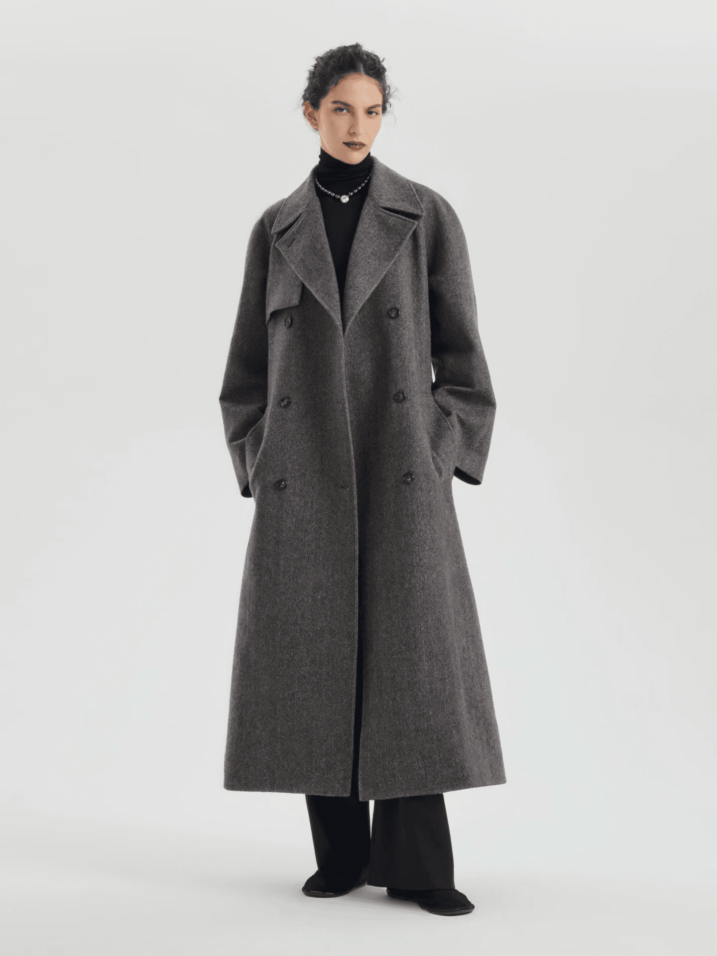 Long Oversized Grey Double-Breasted Wool Coat Over Wide-Leg Trousers — Winter Business Casual Outfits