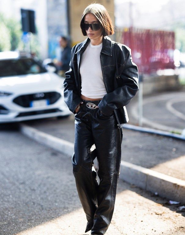 Edgy Black Leather Baggy Pants with a Leather Jacket Edgy Black Leather Baggy Pants with a Leather Jacket — Leather Pants Outfits