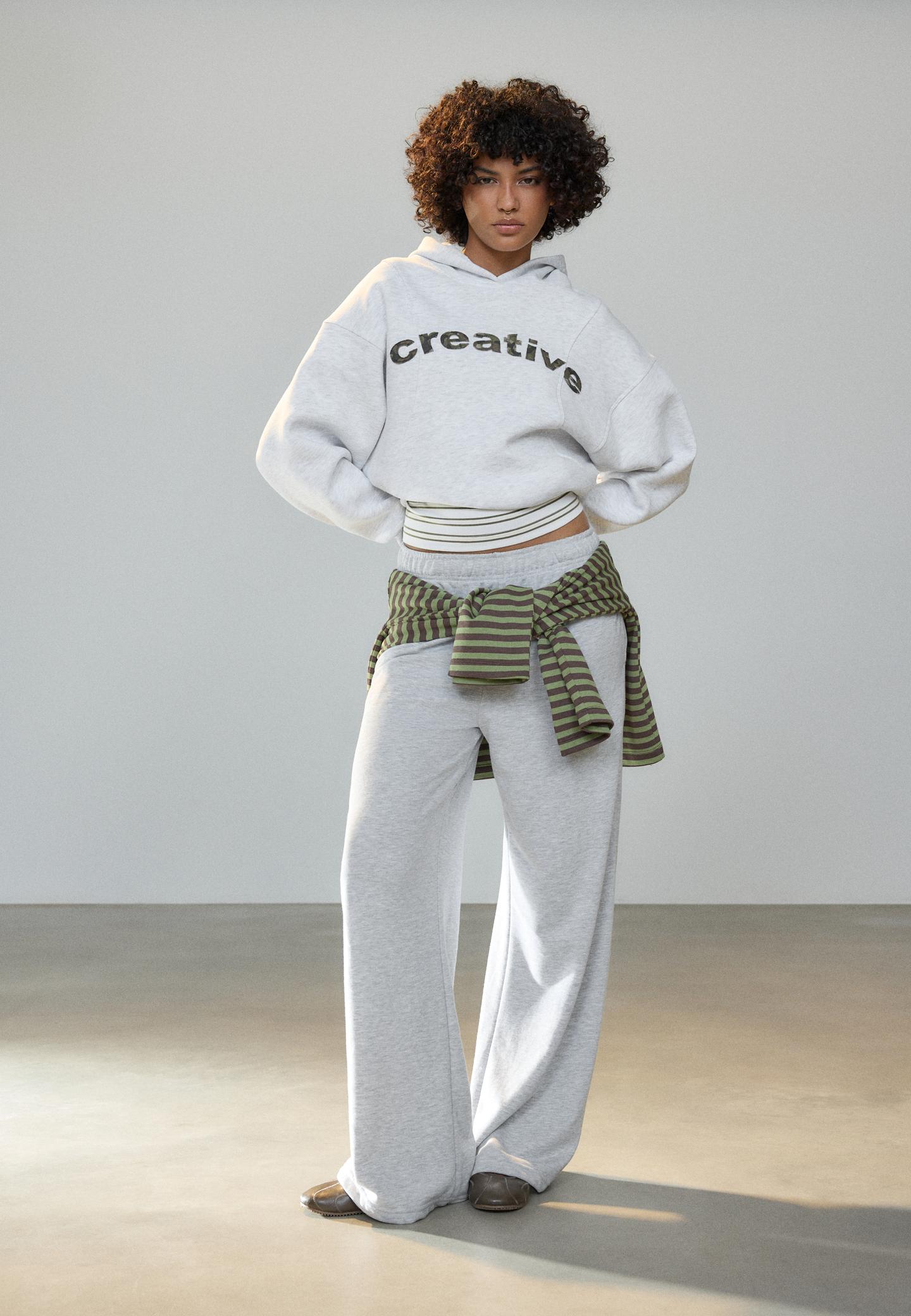 Grey Sweatpants with Striped Sweater Detail Grey Sweatpants with Striped Sweater Detail — Sweatpants Outfits