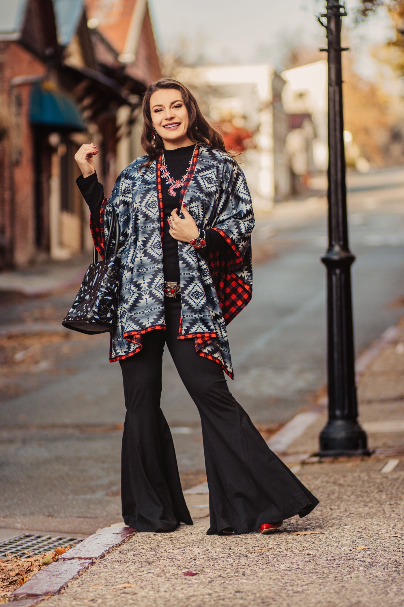 Patterned Poncho Adds Color to Wide-Leg Pants — Western Winter Outfits
