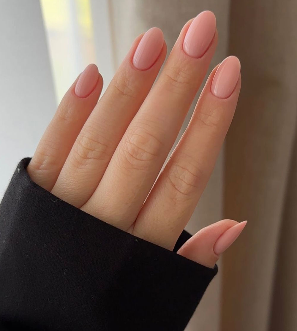 Soft Opaque Pale Pink Glossy Nails Soft Opaque Pale Pink Glossy Nails — Winter Nail Colors for Pale Skin