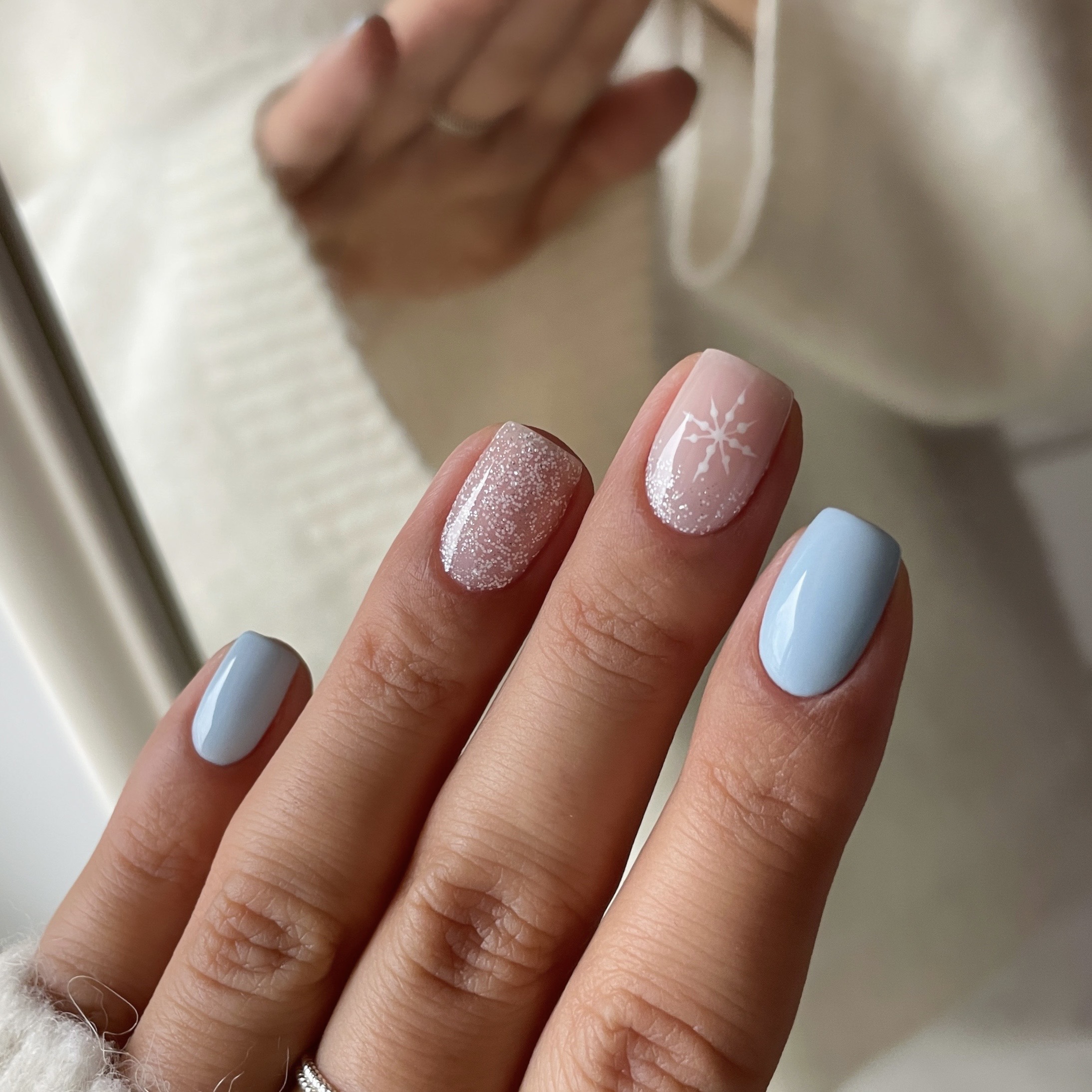 Light Blue Nude Glitter Snowflake Nails — Short Winter Gel Nails