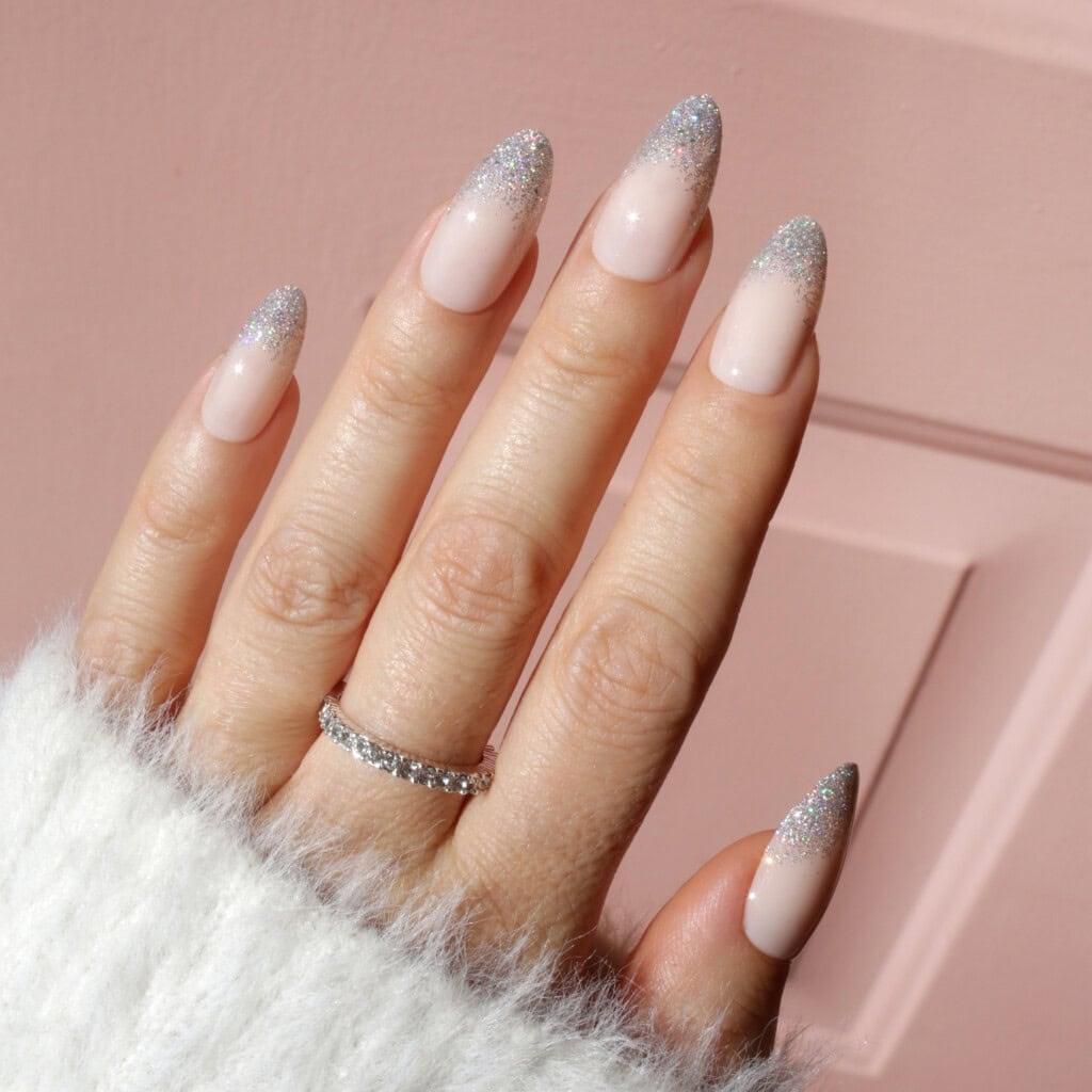 Pale Pink to White Subtle Ombre — Winter Ombre Nails