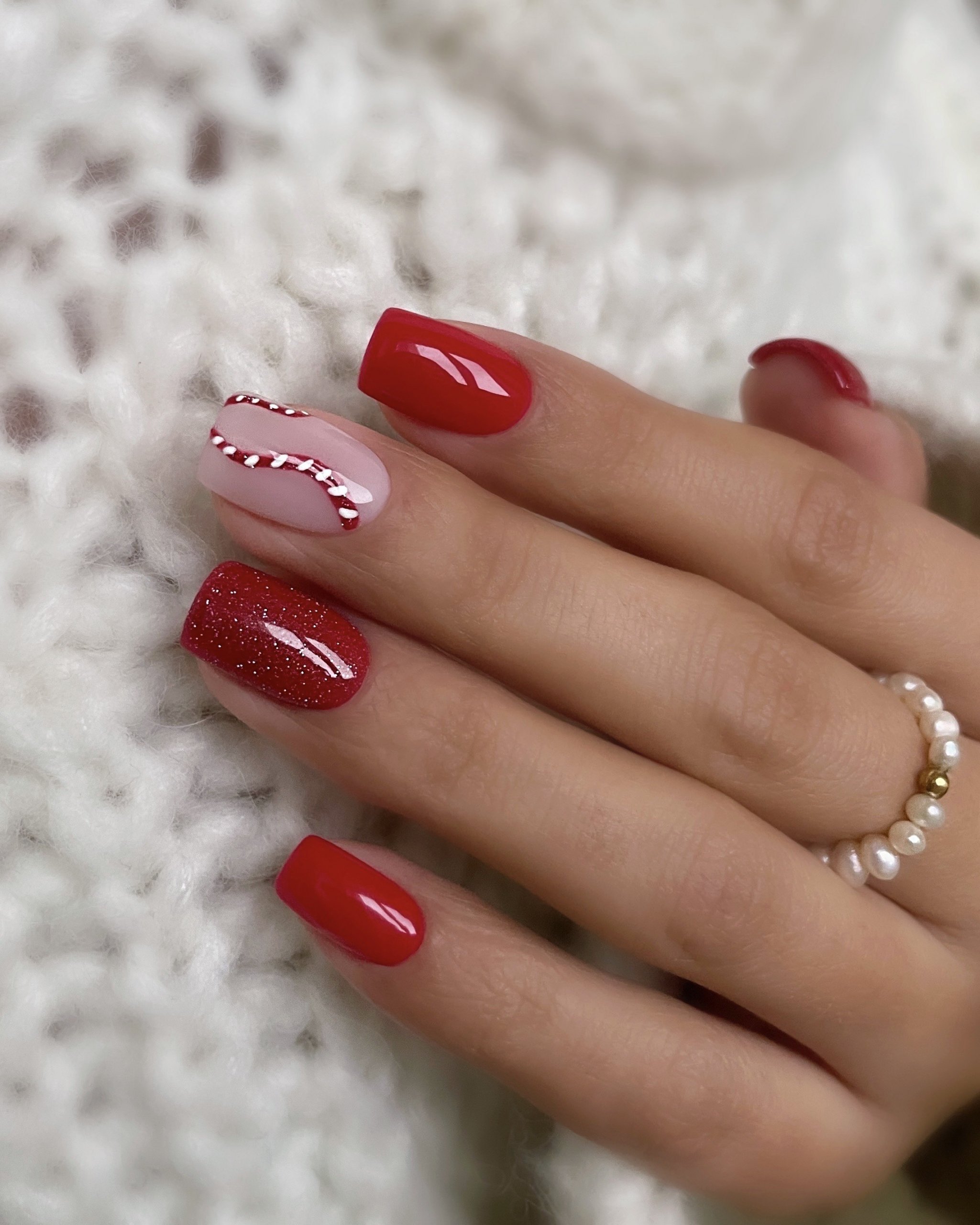 Glossy Red With Glitter Accent Nails — Cute Winter Nails