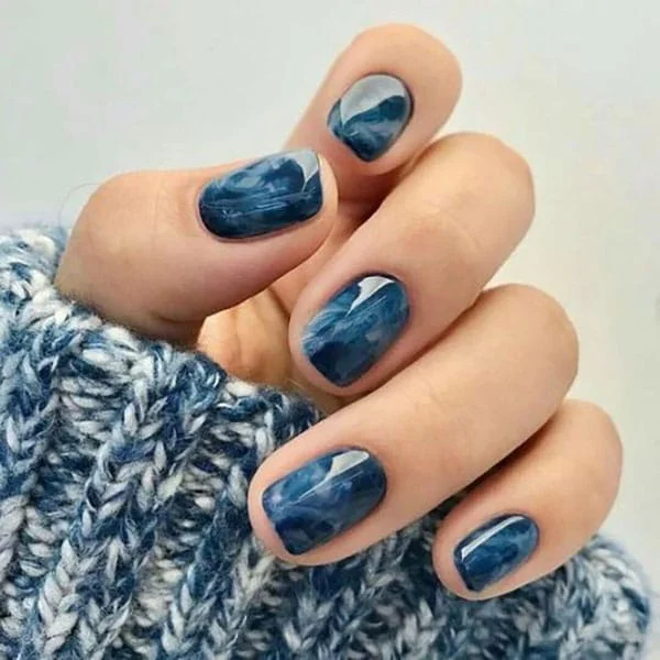 Deep Blue Marble Effect Square Nails — Cute Winter Nails