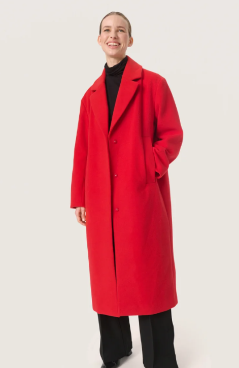 Monochromatic Black Peacoat with White Shirt and Trousers Monochromatic Black Peacoat with White Shirt and Trousers — Peacoat Outfits