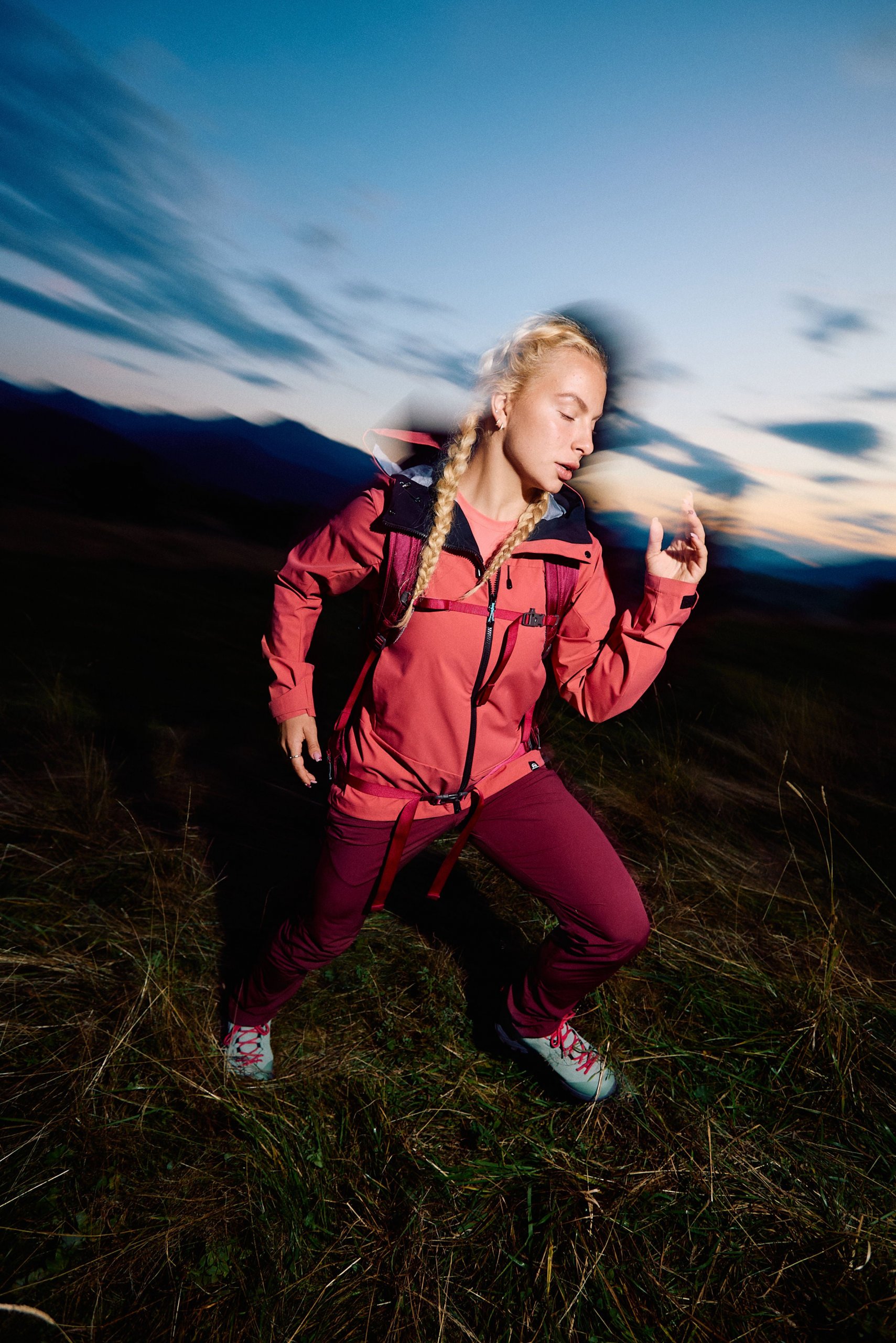 Pink Hooded Jacket with Burgundy Pants Pink Hooded Jacket with Burgundy Pants — Winter Hiking Outfits