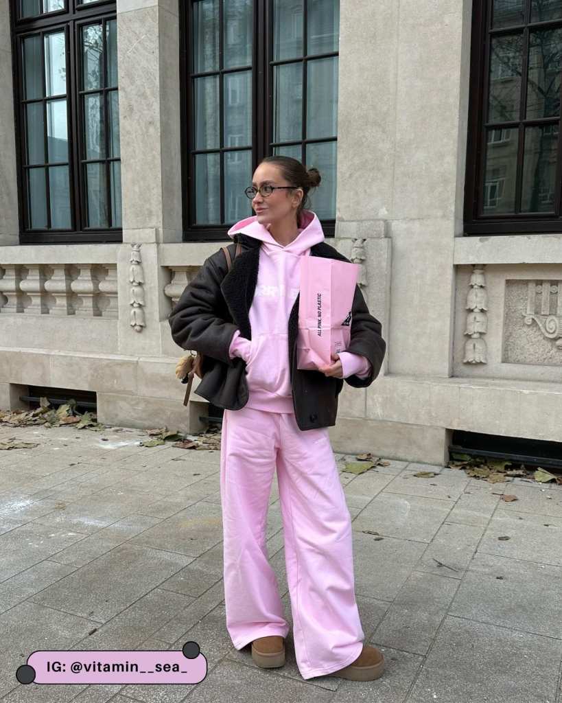 Matching Hoodie and Pants Set with Shearling Jacket Matching Hoodie and Pants Set with Shearling Jacket — Hoodie Outfits