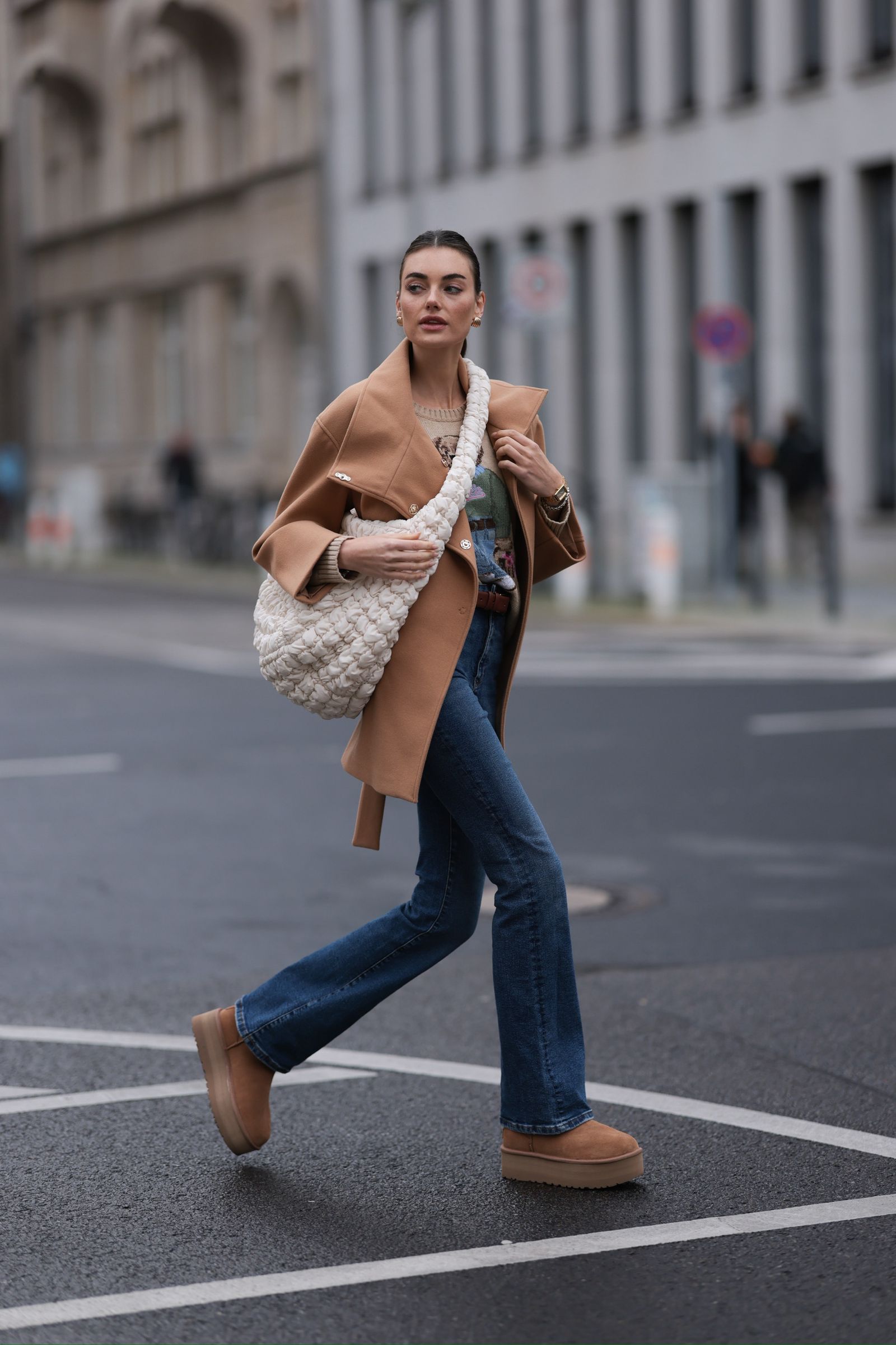 Belted Camel Coat and Flared Jeans with Tan Platform Uggs Belted Camel Coat and Flared Jeans with Tan Platform Uggs — Ugg Boots Outfits