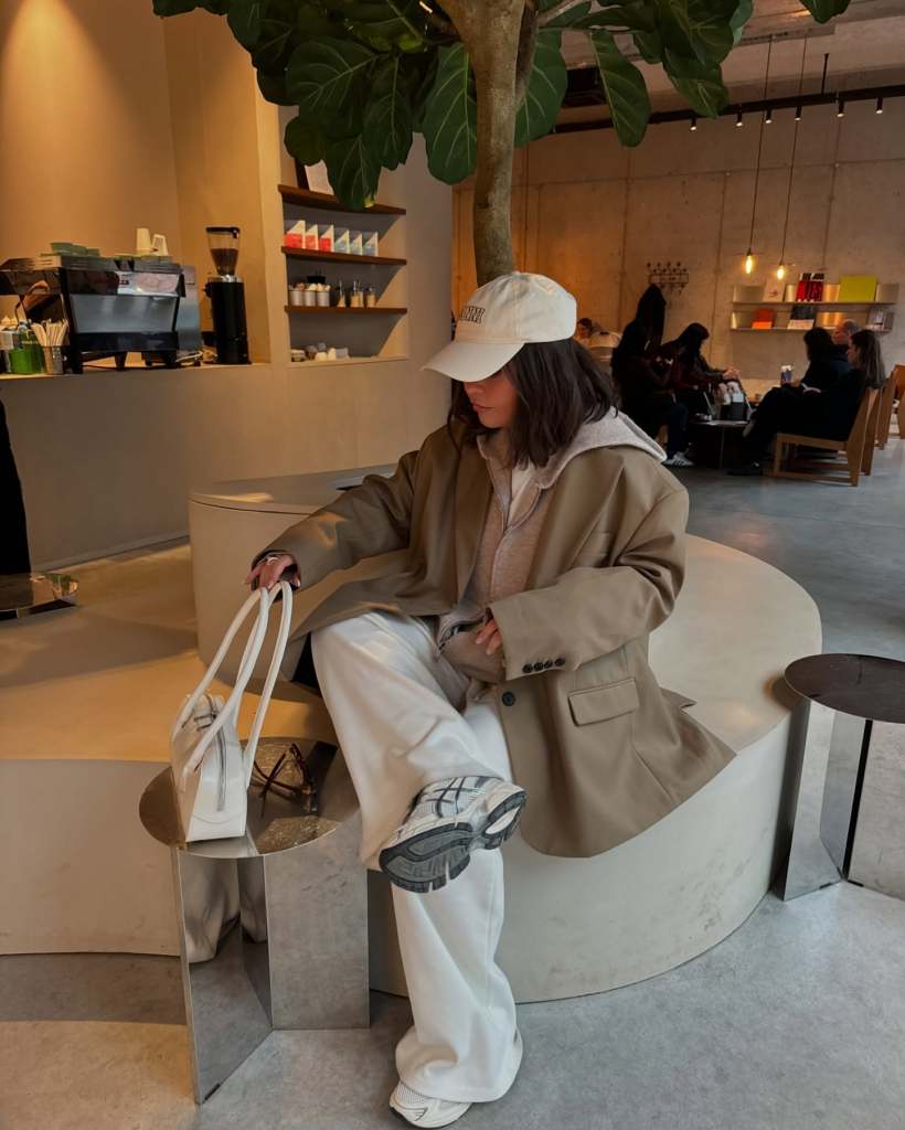 Beige Hoodie Under Oversized Blazer with Wide-Leg Pants Beige Hoodie Under Oversized Blazer with Wide-Leg Pants — Hoodie Outfits