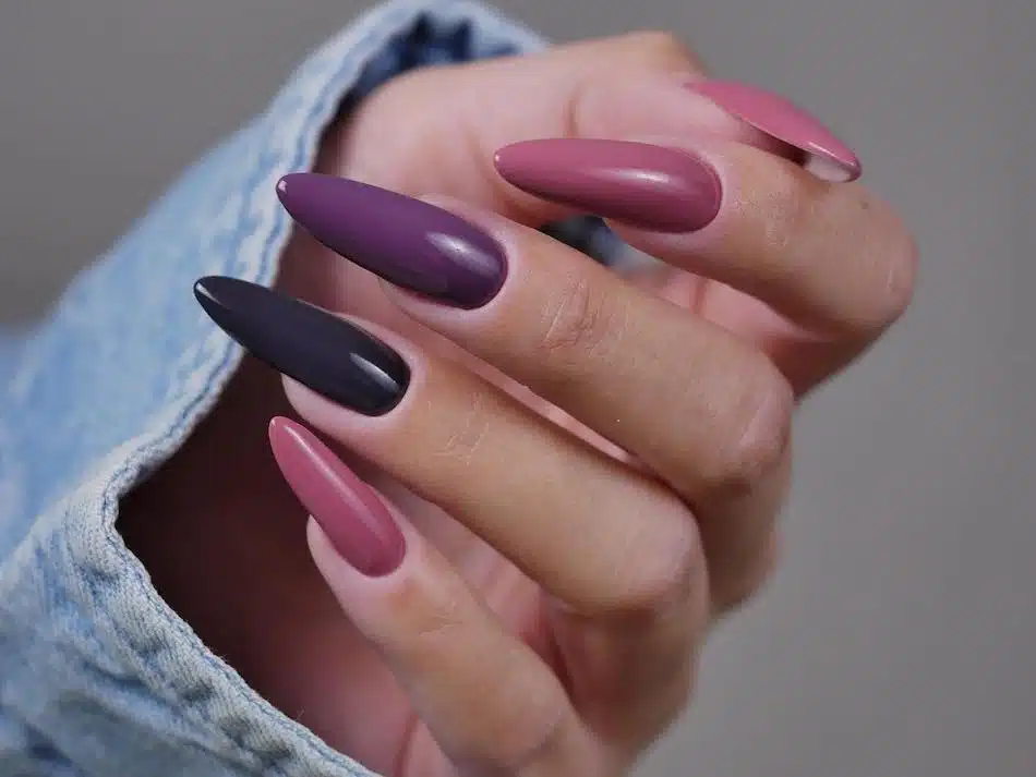 None Visual Idea None Visual Idea — Winter Stiletto Nails