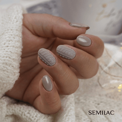 Matte Grey with Cable Knit Texture Matte Grey with Cable Knit Texture — Pastel Winter Nails