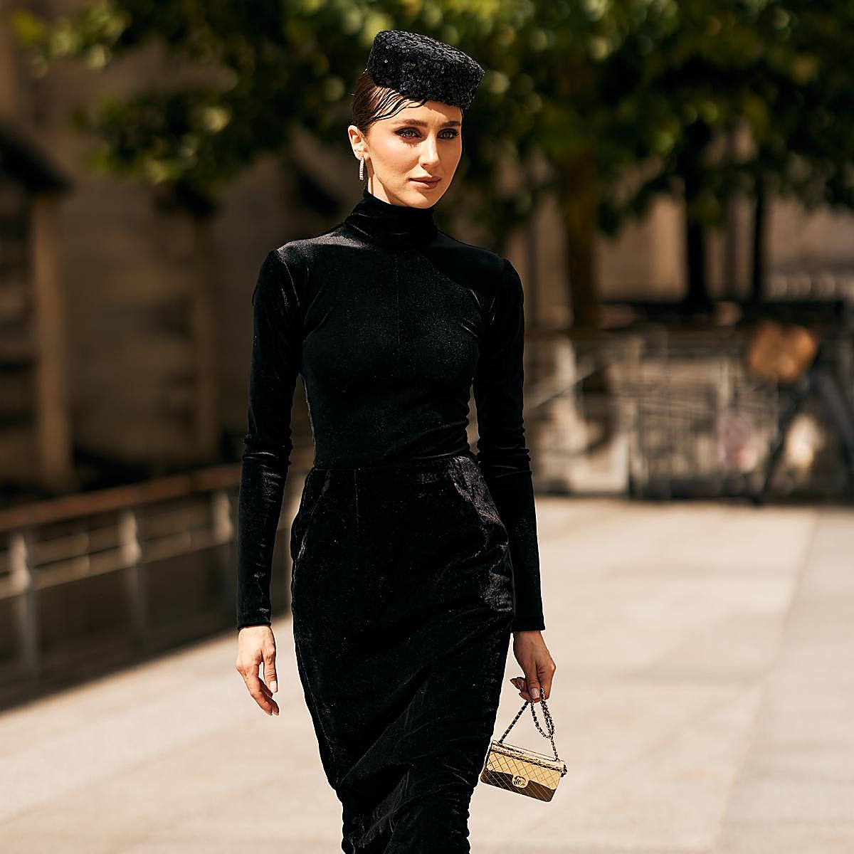 Black Velvet Turtleneck Dress with Fascinator Black Velvet Turtleneck Dress with Fascinator — Winter Wedding Guest Outfits