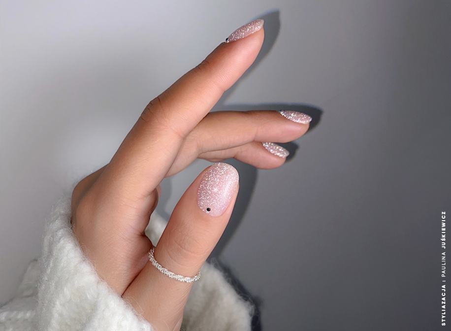 Glitter Accents On Tips And One Nail Visual Idea — Winter Wonderland Nails