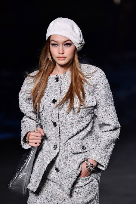Elegant Event Outfit Idea Elegant Event Outfit Idea — Beret Outfits