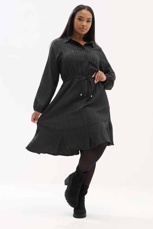 Black Boots Outfit Idea Black Boots Outfit Idea — Winter Outfits for Curvy Women