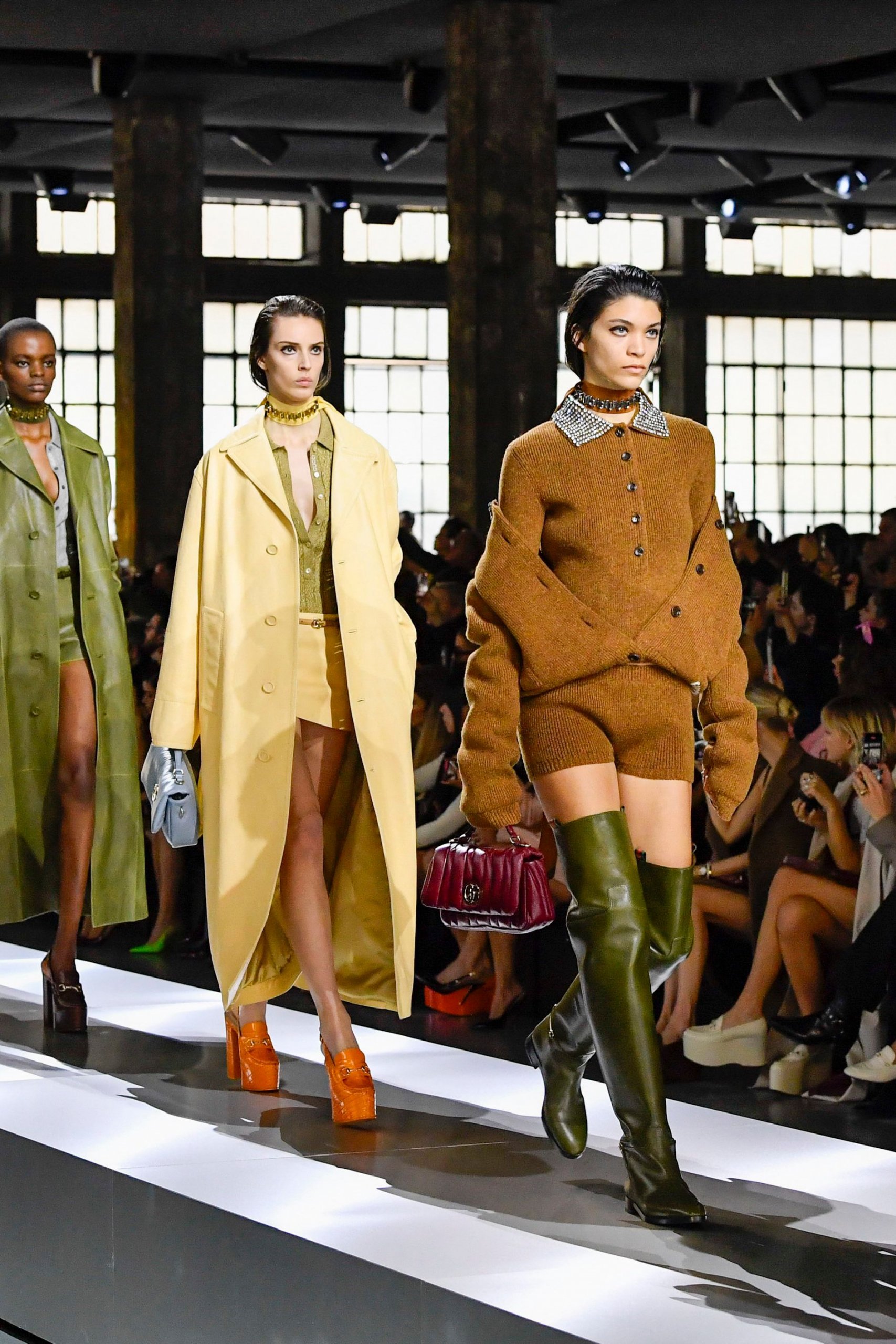 Vibrant Satin Trench Coat with Olive Green Shorts Vibrant Satin Trench Coat with Olive Green Shorts — London Winter Outfits