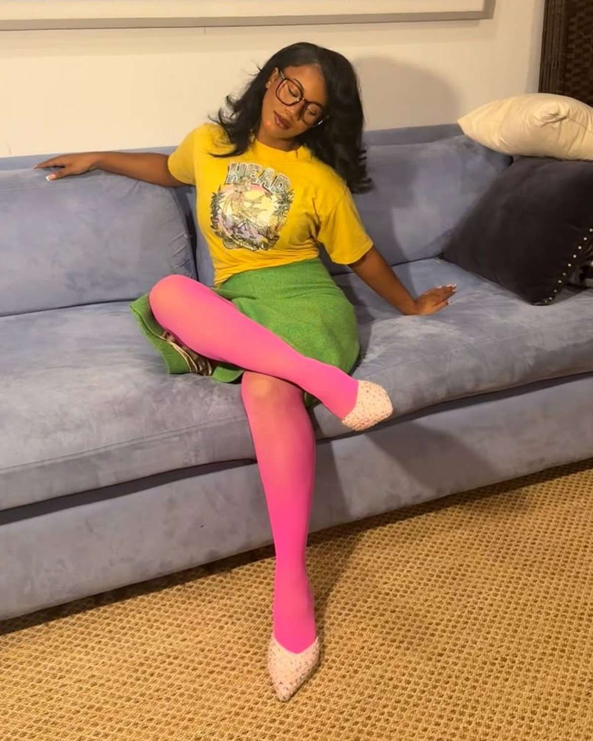 Playful Casual Style with Bright Pink Sheer Tights Playful Casual Style with Bright Pink Sheer Tights — Tights Outfits