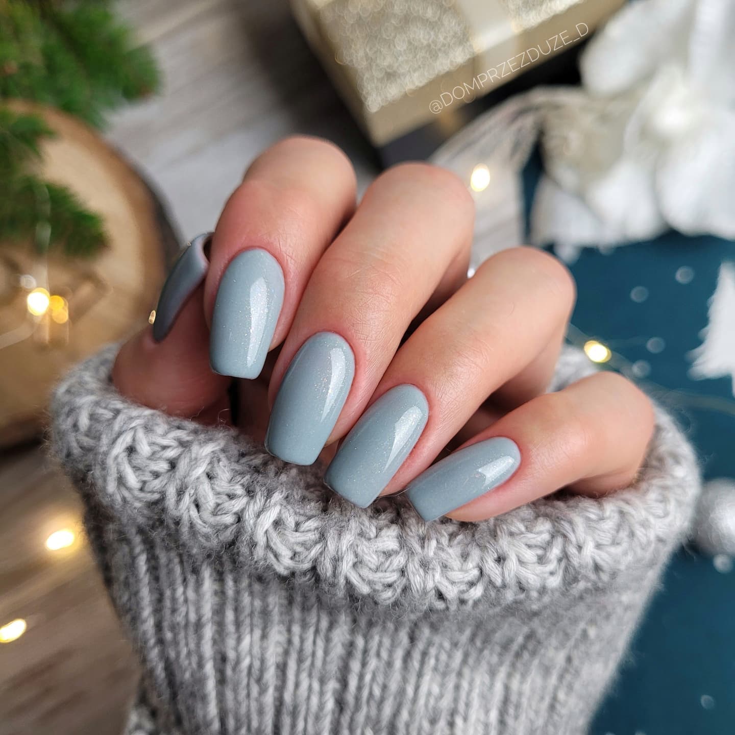 Shimmering Cool Blue Squovals Shimmering Cool Blue Squovals — Winter Squoval Nails