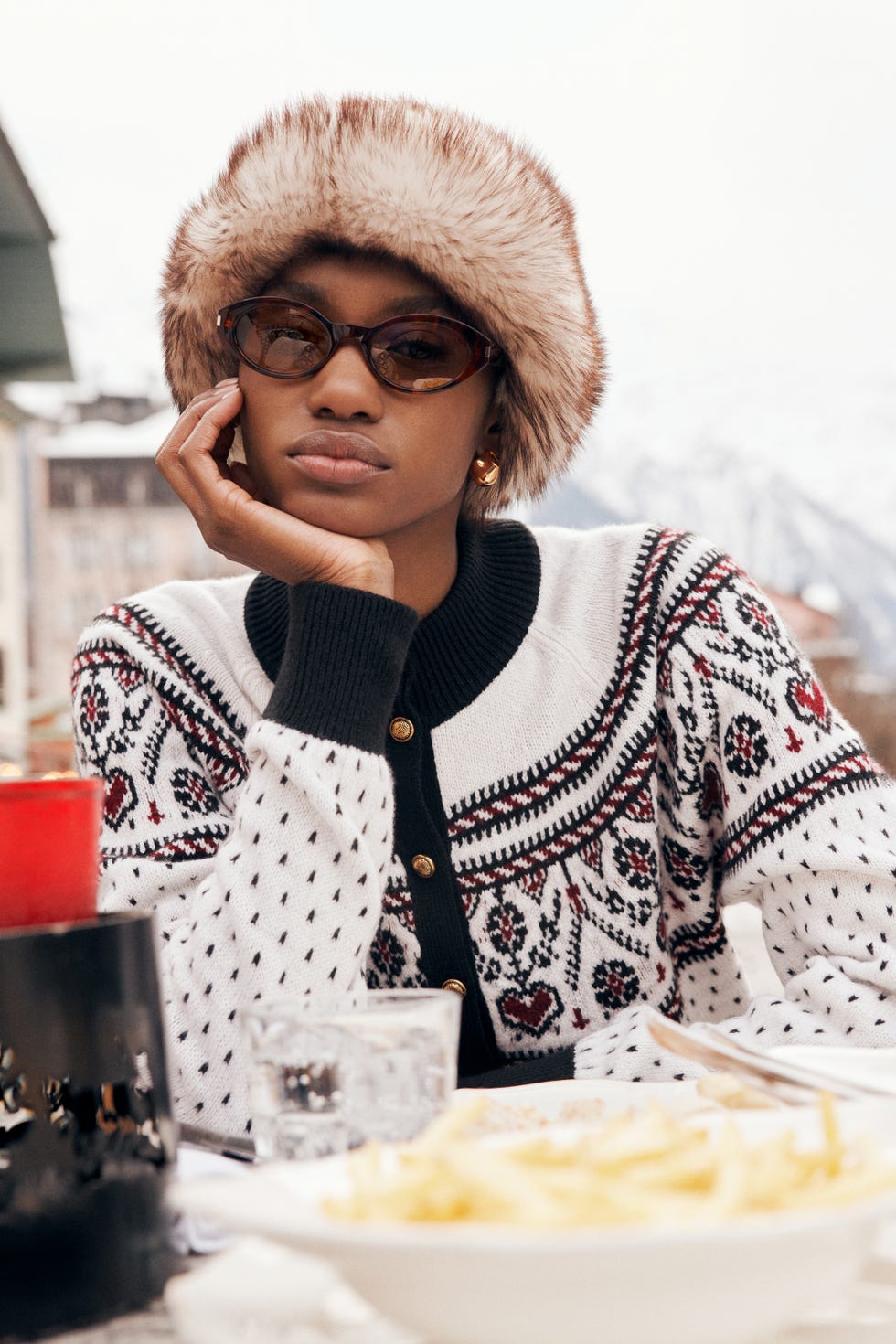 Cozy Fair Isle Cardigan for a Relaxed Winter Afternoon — Snow Day Outfits