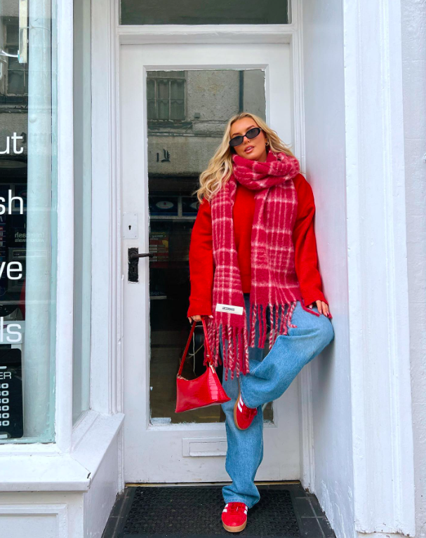 Vibrant Plaid Scarf and Red Sweater Paired with Wide-Leg Jeans Vibrant Plaid Scarf and Red Sweater Paired with Wide-Leg Jeans — Winter Outfits
