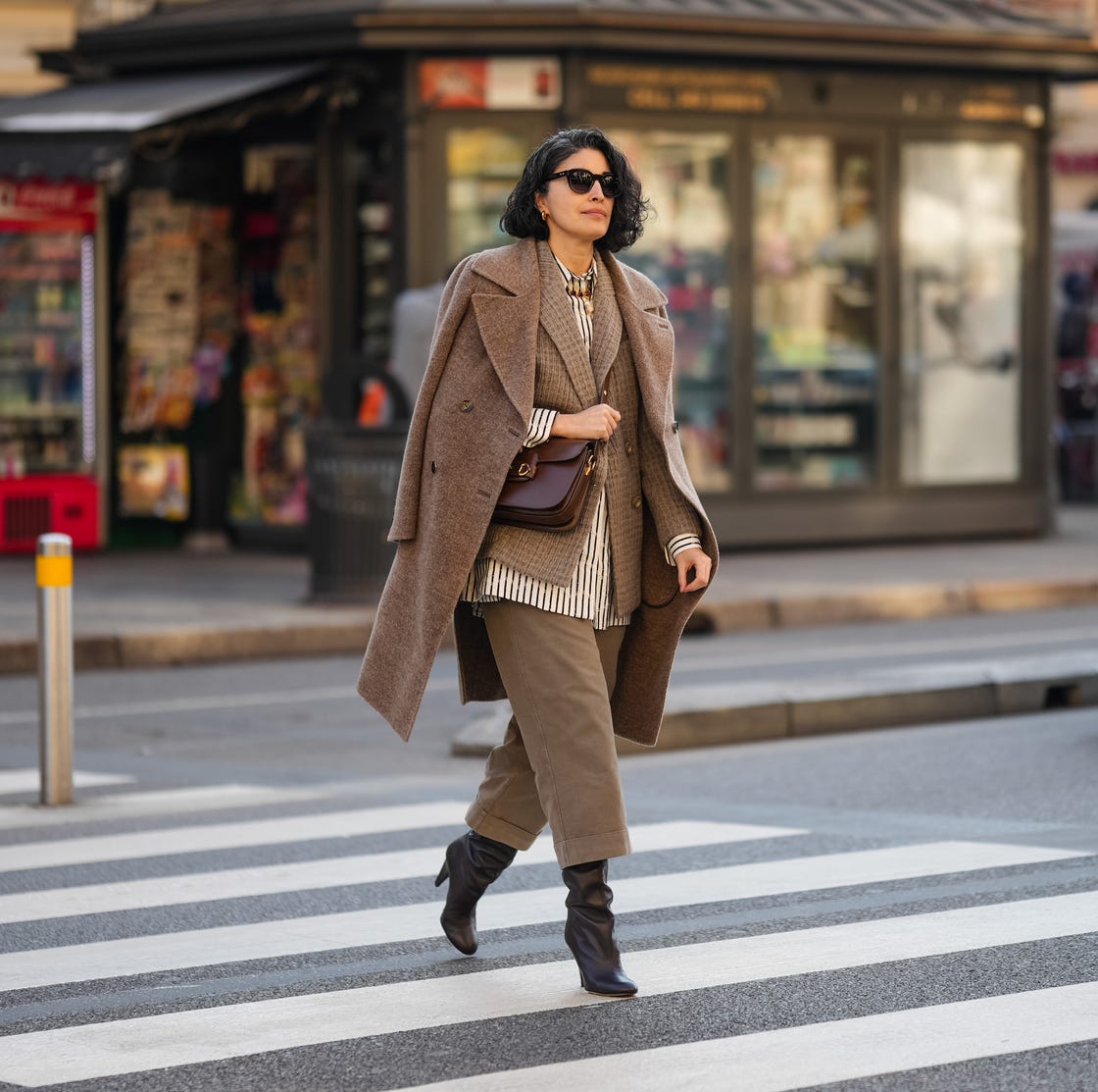 Draped Brown Coat Over Striped Shirt and Blazer for Elevated Workwear Draped Brown Coat Over Striped Shirt and Blazer for Elevated Workwear — Winter Work Outfits
