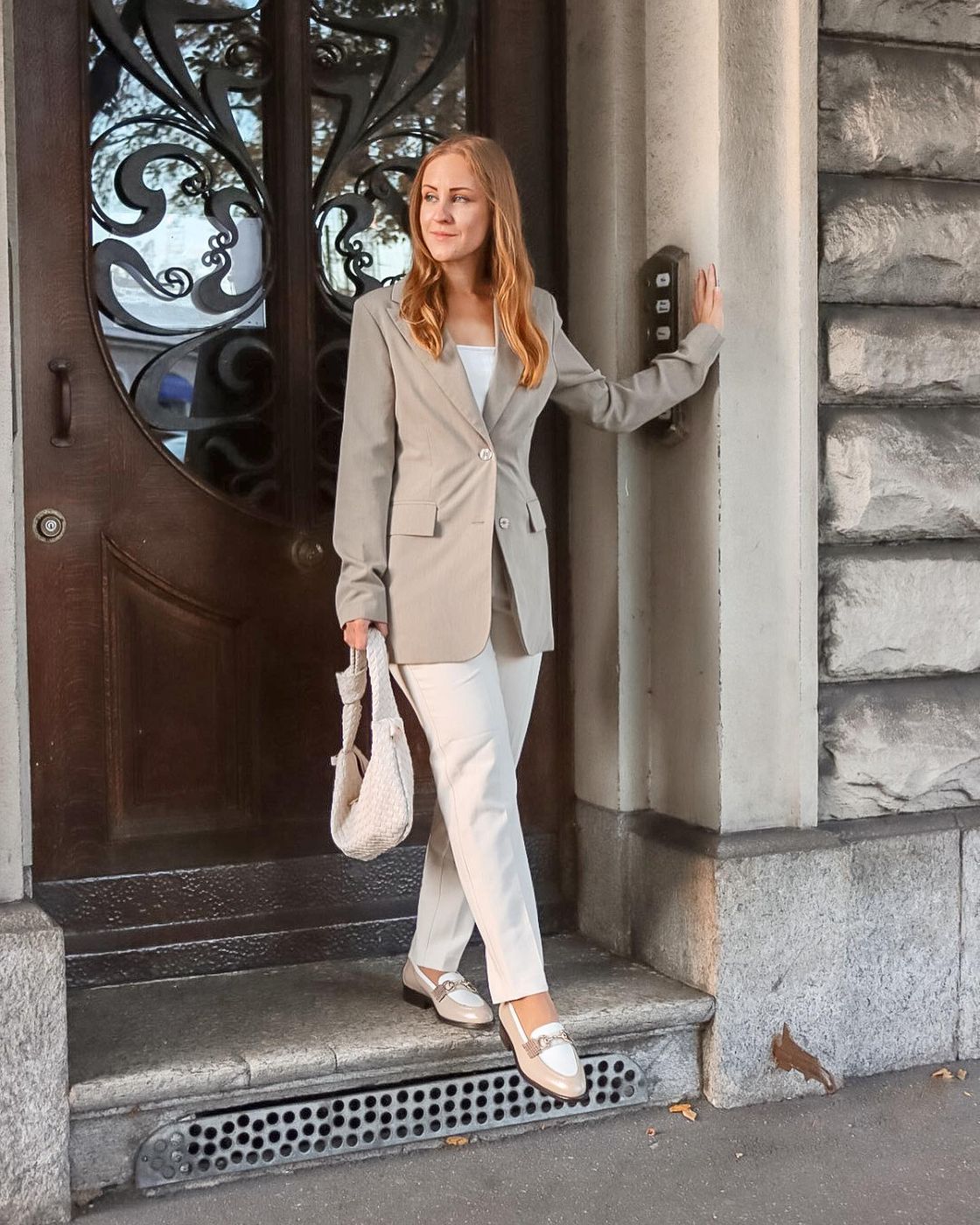 Relaxed Beige Blazer with Cream Trousers for Chic Office Wear Winter Teacher Outfits