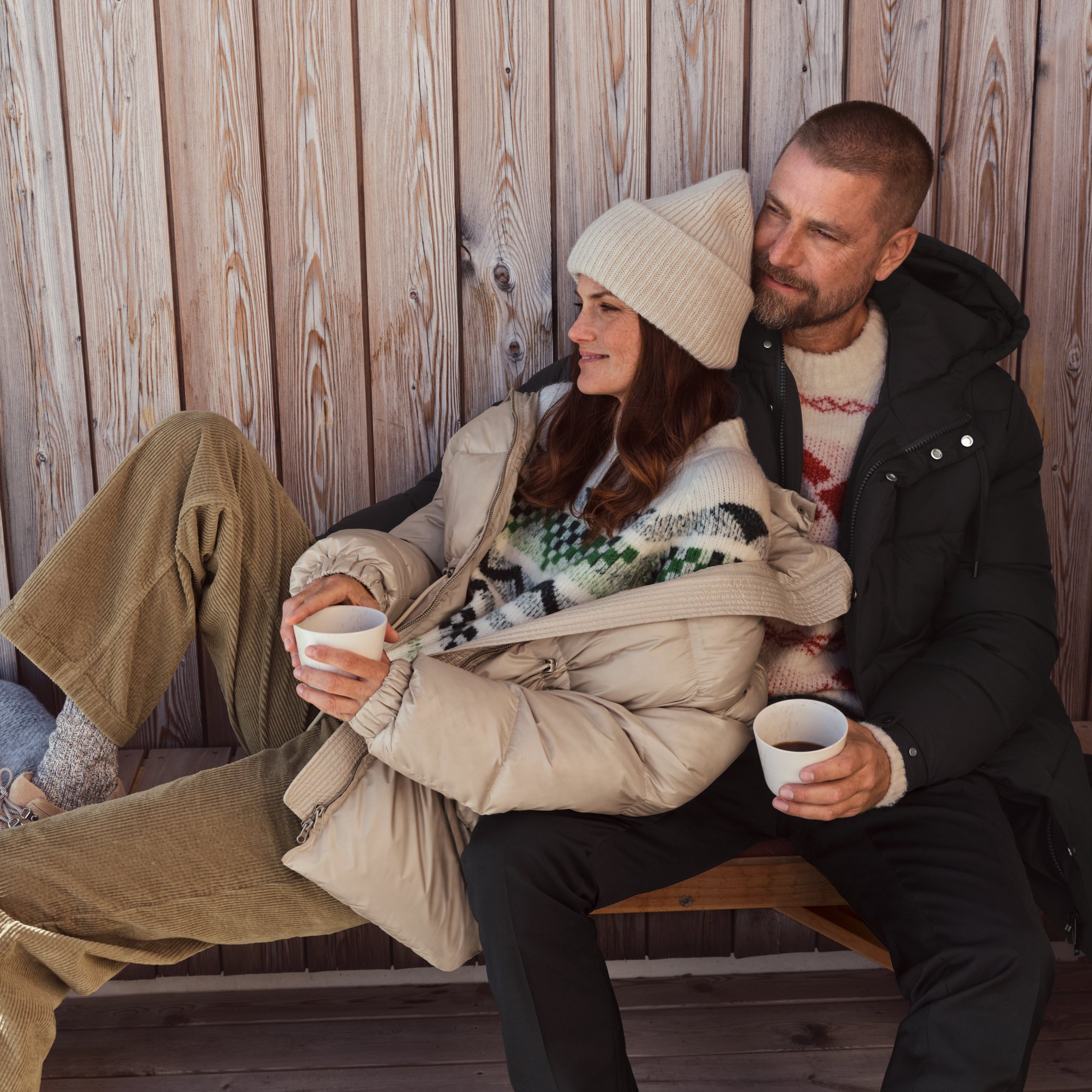 Puffer Jacket and Corduroy Pants for Cozy Winter Travel Puffer Jacket and Corduroy Pants for Cozy Winter Travel — Winter Travel Outfits