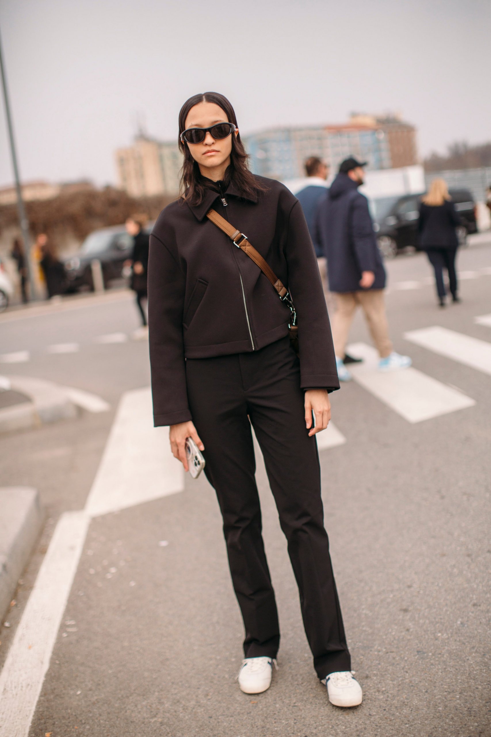 Monochromatic Black Set for Sleek Winter Athleisure Monochromatic Black Set for Sleek Winter Athleisure — Winter Workout Outfits