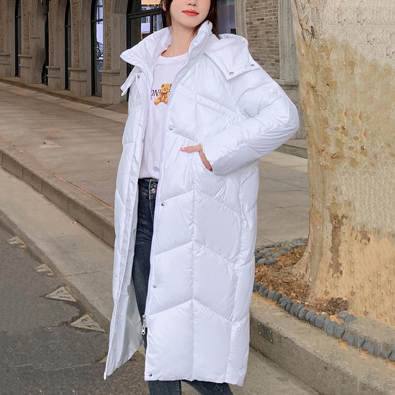 Classic Long White Quilted Puffer with Graphic Tee — Korean Winter Outfits