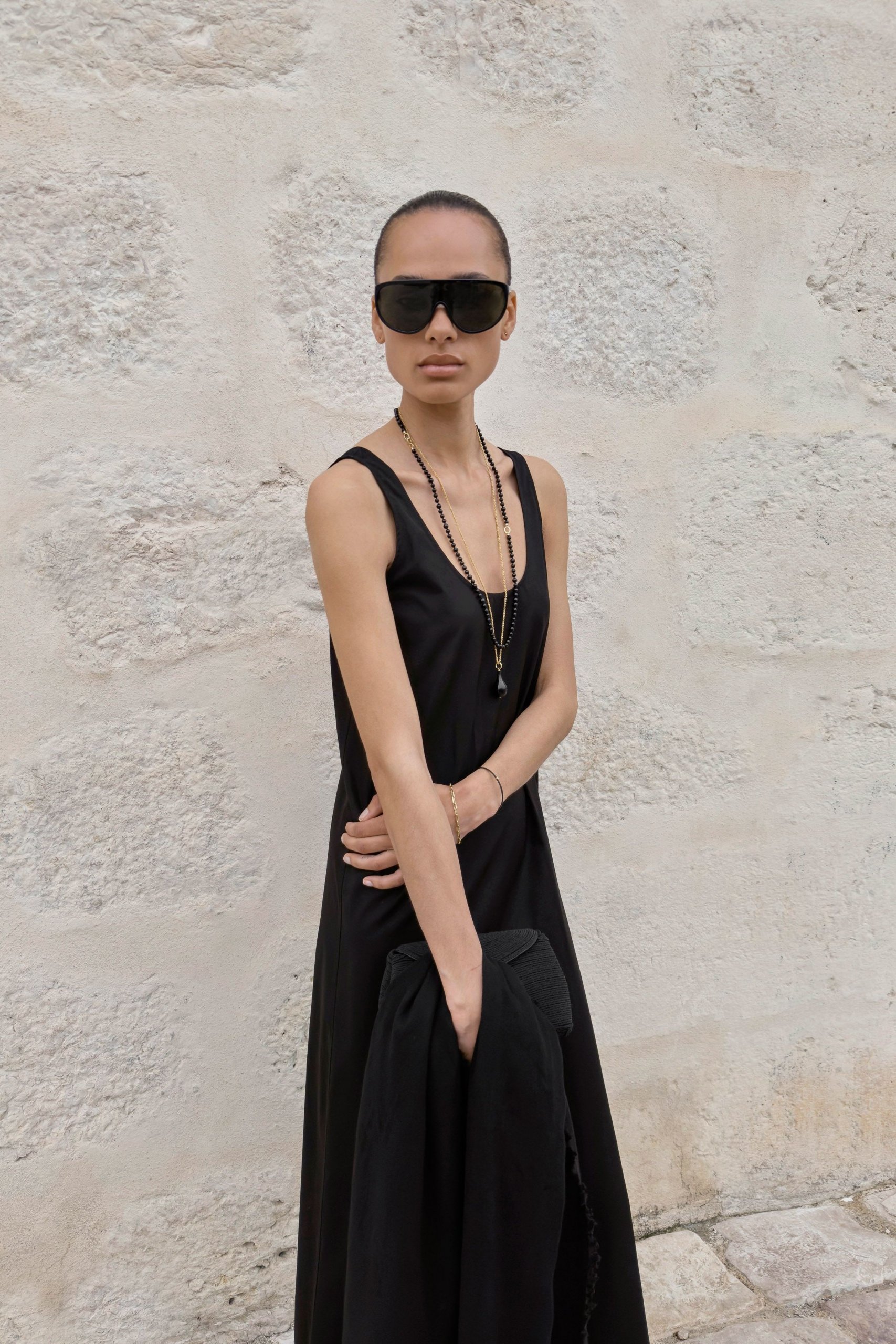 Sleek Evening: Sleeveless Maxi Dress with Scarf Accent Sleek Evening: Sleeveless Maxi Dress with Scarf Accent — All Black Winter Outfits