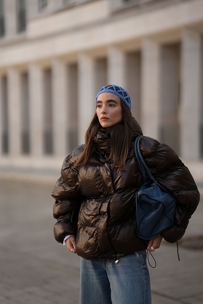 Outfit Idea — Accessorized With Black Gloves Paris Winter Outfits