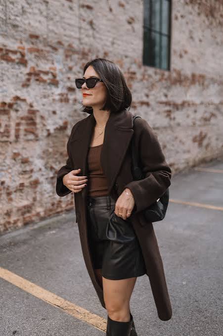Sophisticated Brown Coat with Black Leather Shorts and Boots Sophisticated Brown Coat with Black Leather Shorts and Boots — Brown Coat Outfits