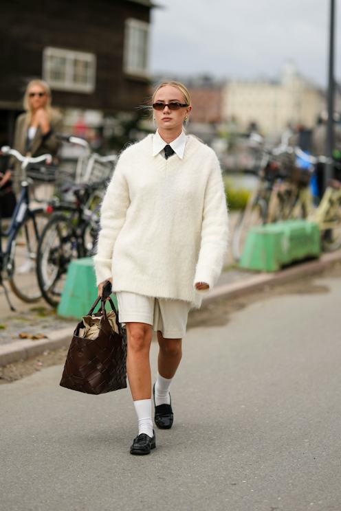 Cream Fuzzy V-Neck Sweater with Shorts and Loafers Cream Fuzzy V-Neck Sweater with Shorts and Loafers — Oversized Sweater Outfits