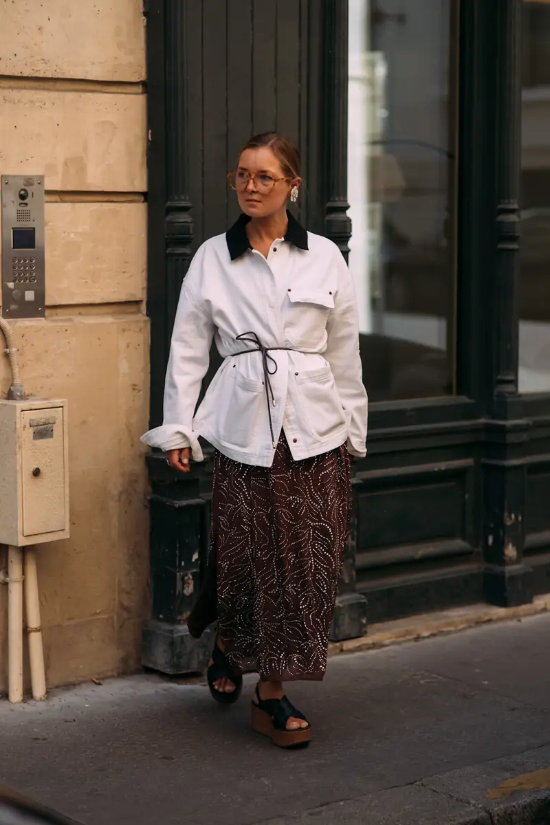 White Denim Jacket with Patterned Midi Skirt White Denim Jacket with Patterned Midi Skirt — Parka Outfits