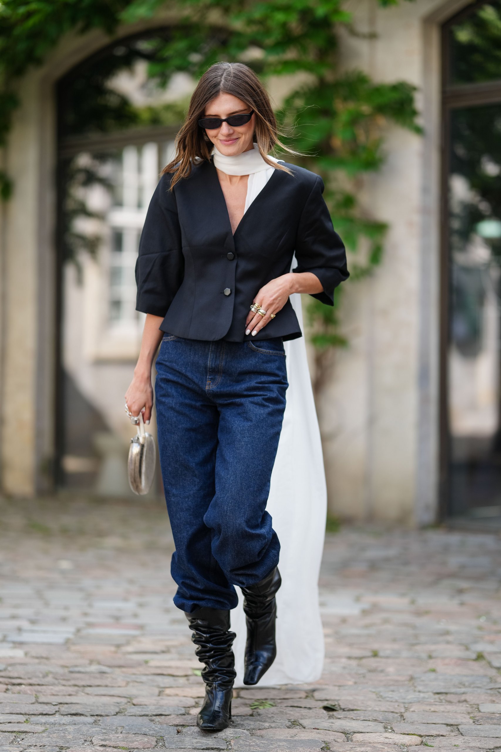 Smooth Fabric Denim Smooth Fabric Outfit Idea Smooth Fabric Denim Smooth Fabric Outfit Idea — Slouchy Boots Outfits