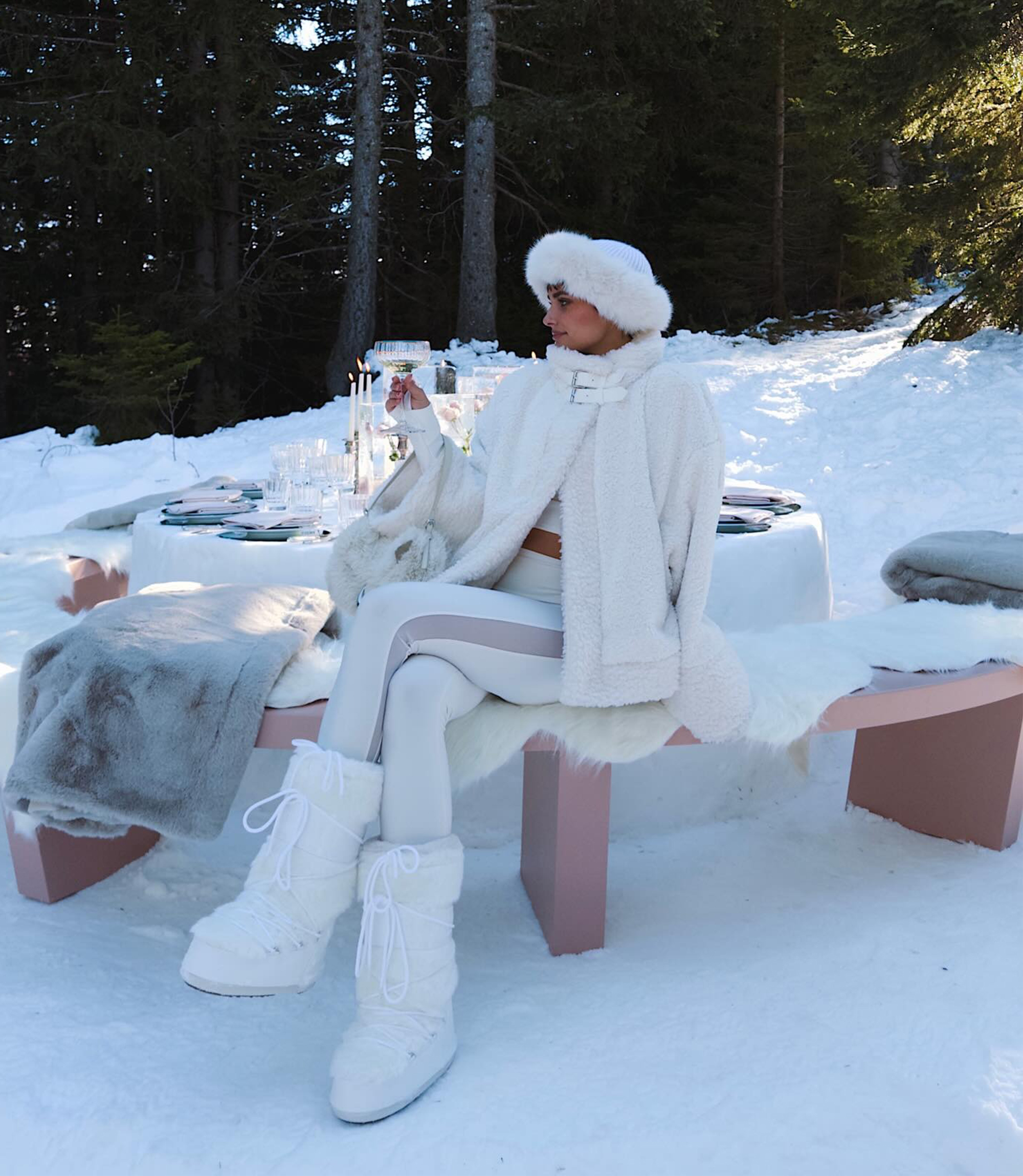 All-White Monochromatic Winter Ensemble All-White Monochromatic Winter Ensemble — Moon Boots Outfits