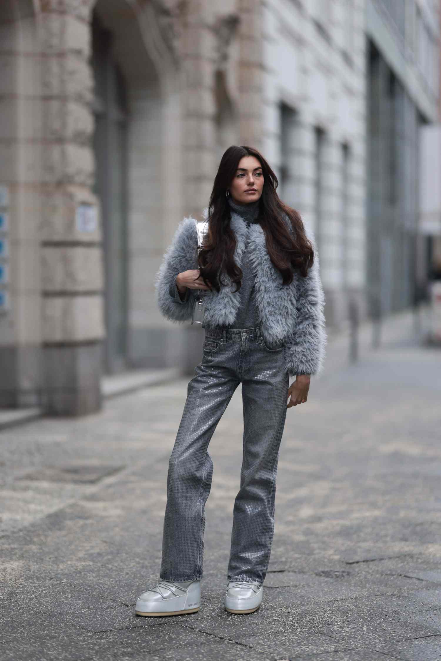 Casual Winter Outfit Idea Casual Winter Outfit Idea — Moon Boots Outfits
