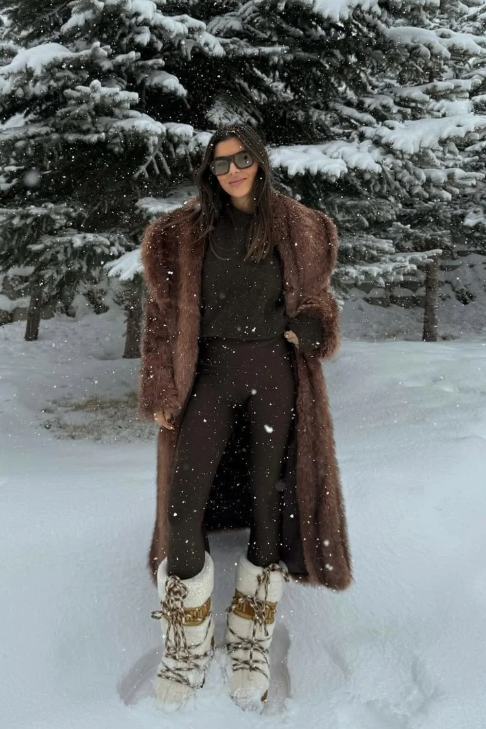 Winter Outdoor Outfit Idea Winter Outdoor Outfit Idea — Moon Boots Outfits